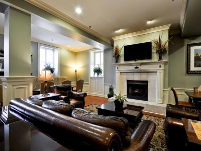 Hampton Charleston-historic District 3*